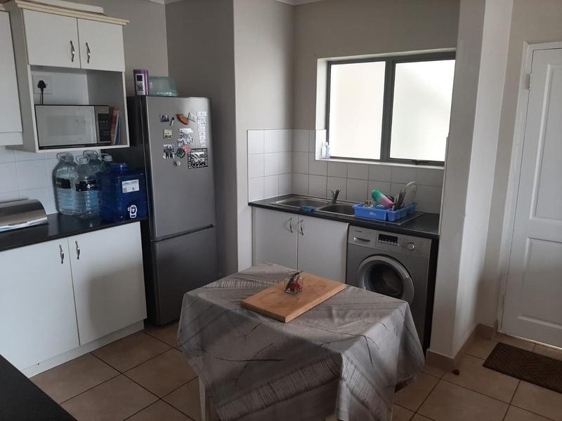 To Let 2 Bedroom Property for Rent in Gordons Bay Western Cape